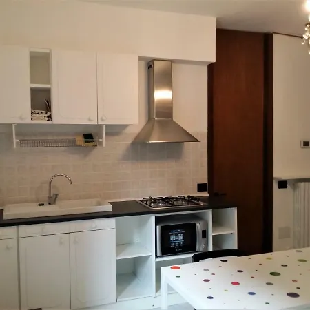 Studio Flat - Tecnotrafo 아파트